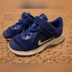 Nike Downshifter Toddler Sneaker